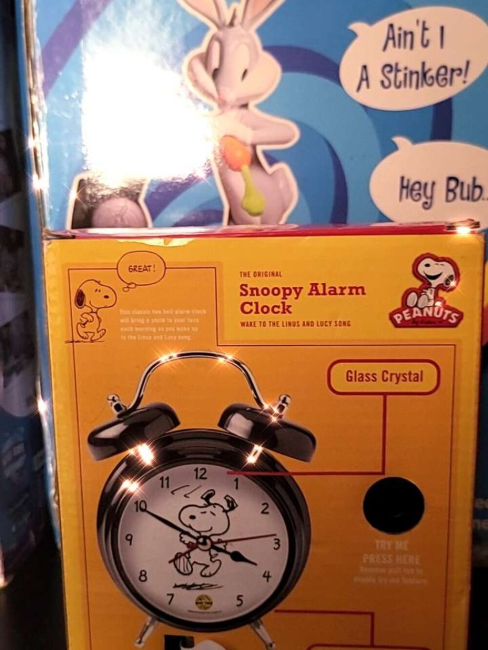 Snoopy Peanuts black clock